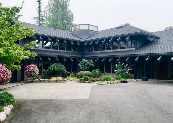 Superior Des Moines roof install services in WA near 98198