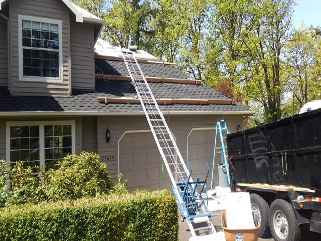 Premier Kent roof installations in WA near 98032