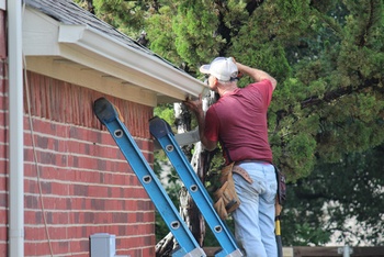 Federal Way gutter installation by experts in WA near 98092